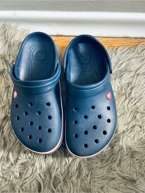 CROCS Navy Blue Classic Clog Sandals with Red Accent